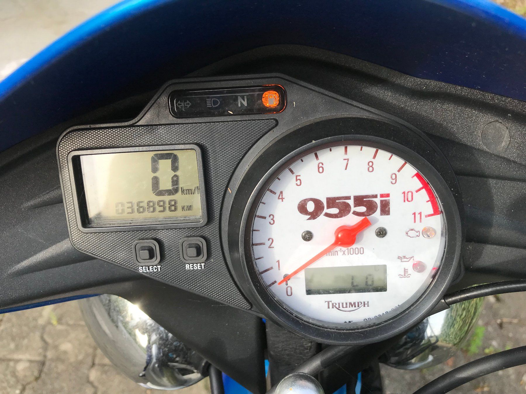 Triumph Strada: Triumph Speed Triple 955i – Difettoso da Oberneunforn venduto da Holdrio08 4