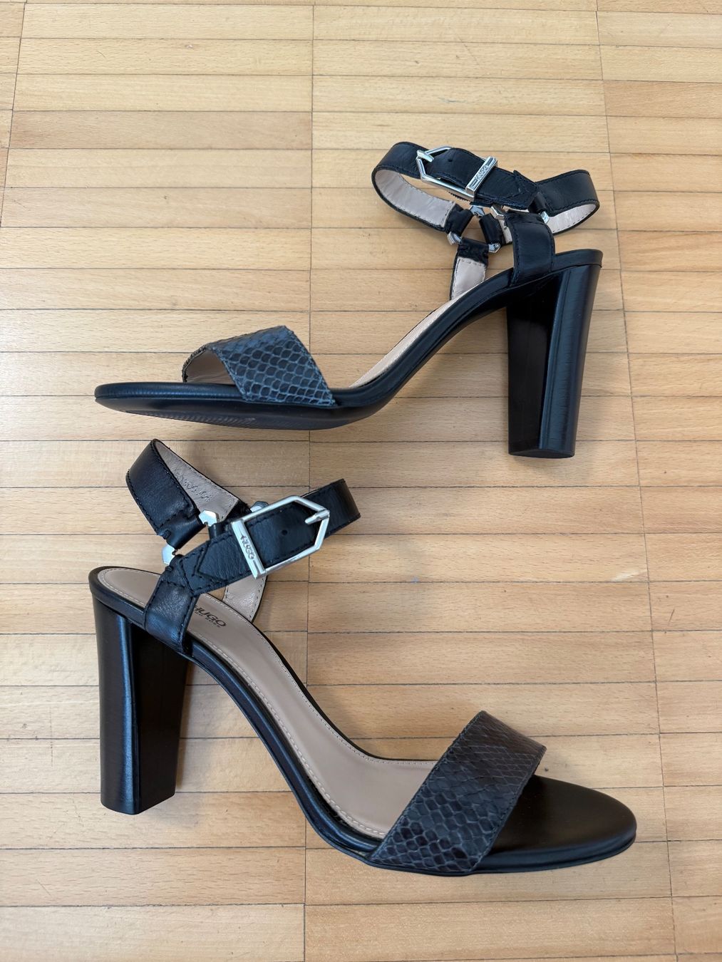 Hugo Boss Scarpe da donna: Hugo Boss Pumps Gr. 38 - NEU – Nuovo (secondo la descrizione) da Frauenfeld venduto da LIL_NA 4