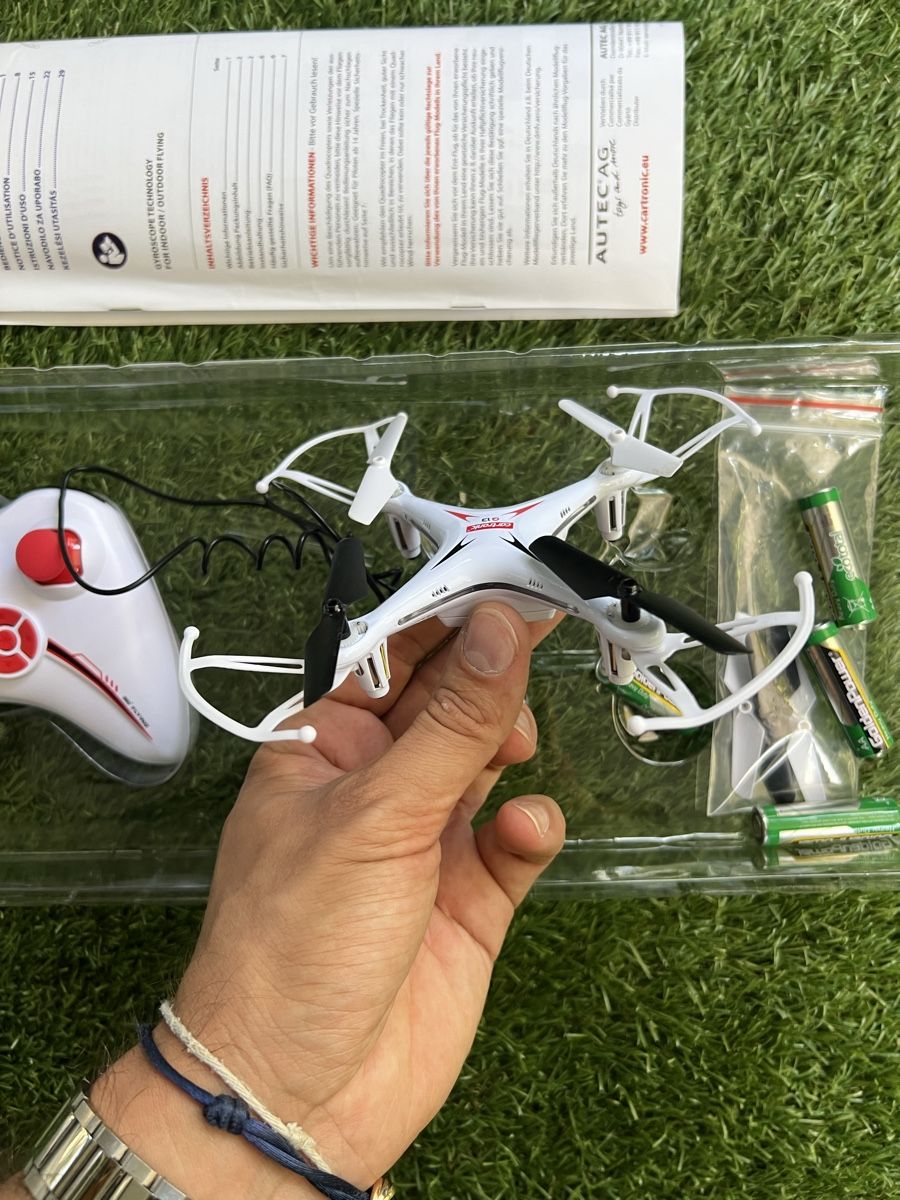Giocattoli: Quadrocopter Ab 1.- – Usato da Gossau ZH venduto da SwissFinds7 1