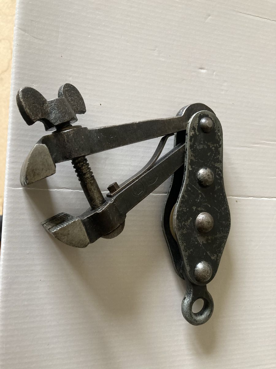 Tutti gli attrezzi: SPANNKLOBEN MIT GELENK UND WINDE – Usato da Bottmingen venduto da Surubi 7