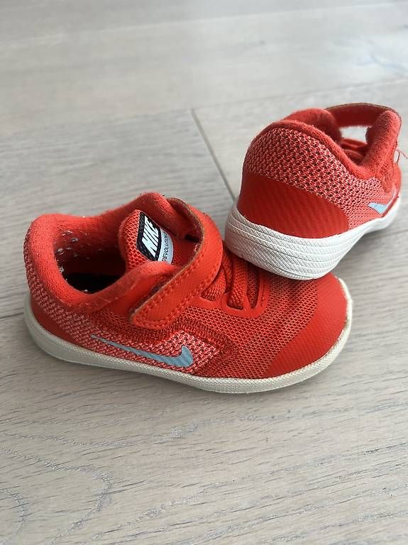 Nike Scarpe per ragazzi: Nike Laufschuhe Gr.22 – Nuovo (secondo la descrizione) da Frick venduto da bla_zt9f 3