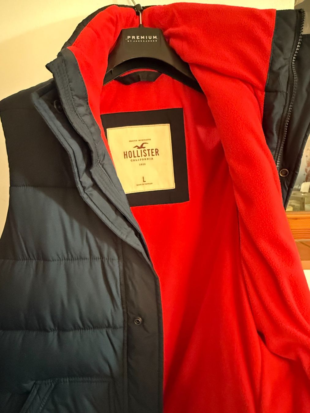 Hollister Gilet & Giacche: Gillet Hollister – Usato da Arzo venduto da Jim_Boe13 1