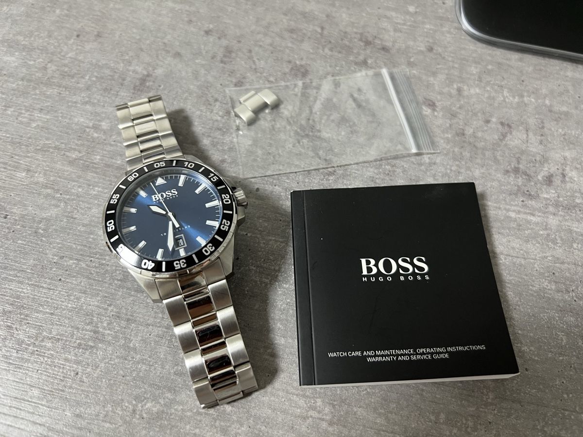 Hugo Boss Uhren: Hugo Boss Uhr | Silber | – Gebraucht aus Niederrohrdorf von fero90 1