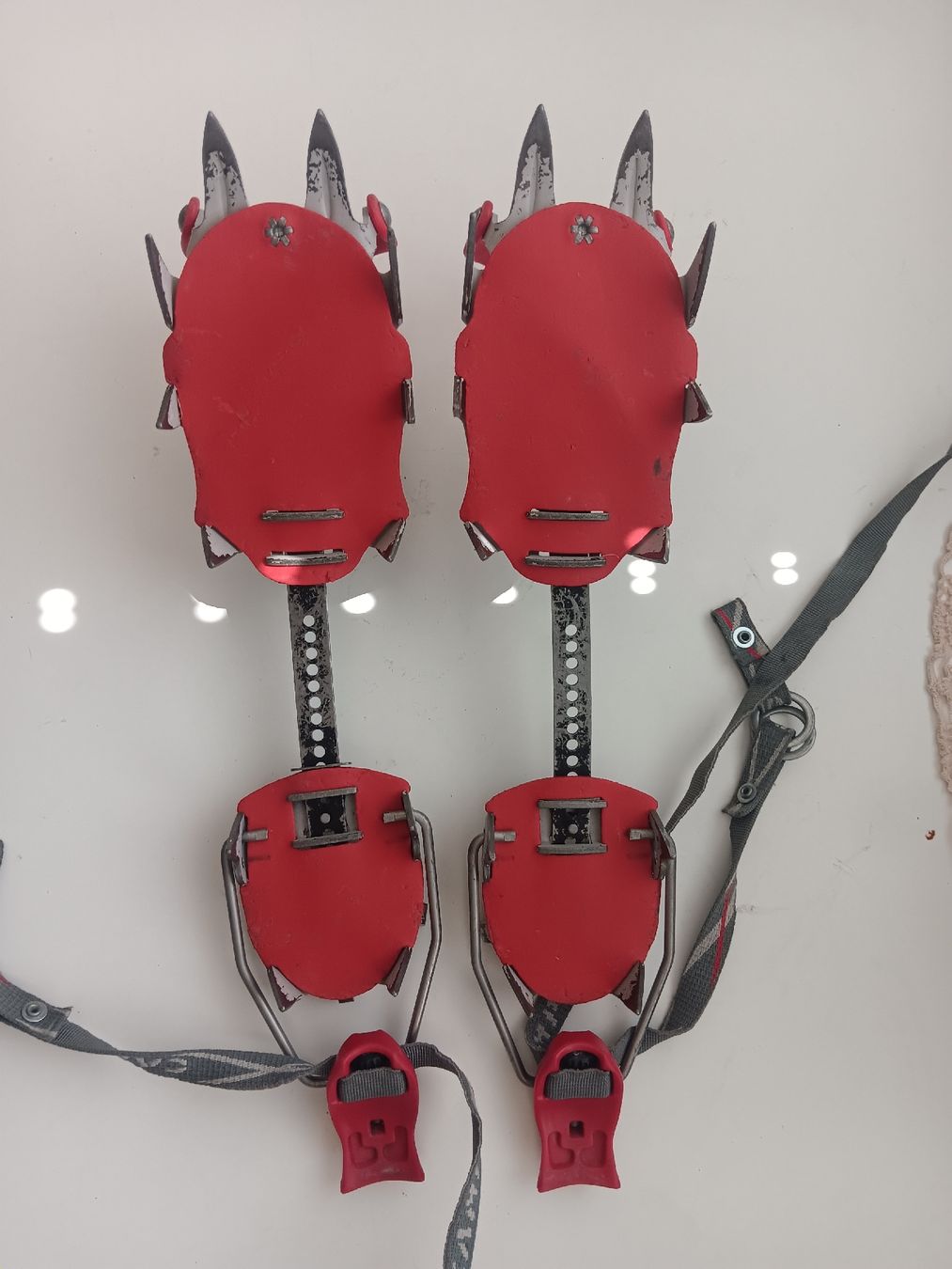 Autre équipement outdoor: Crampons / steigeisen  – D'occasion à Versoix par lpid69 3