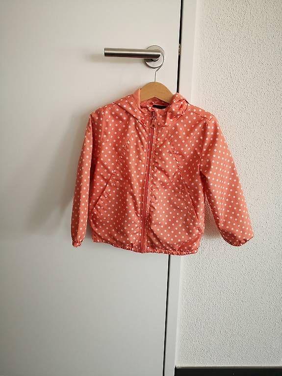 Lotti & Set di vestiti: Diverse Mädchenkleider als Set Grösse 104-110 – Usato da Ottenbach venduto da Acki_la 1