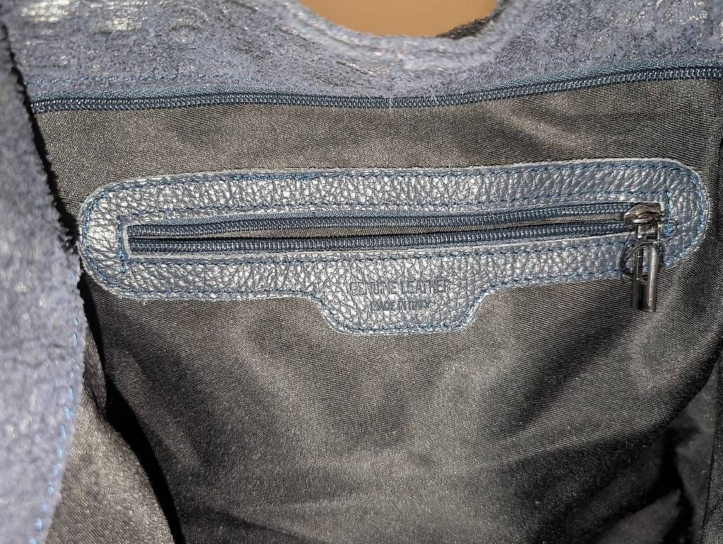 Borse da donna: Grosse Lederhandtasche in blau – Usato da Dübendorf venduto da gar_5yv6 3