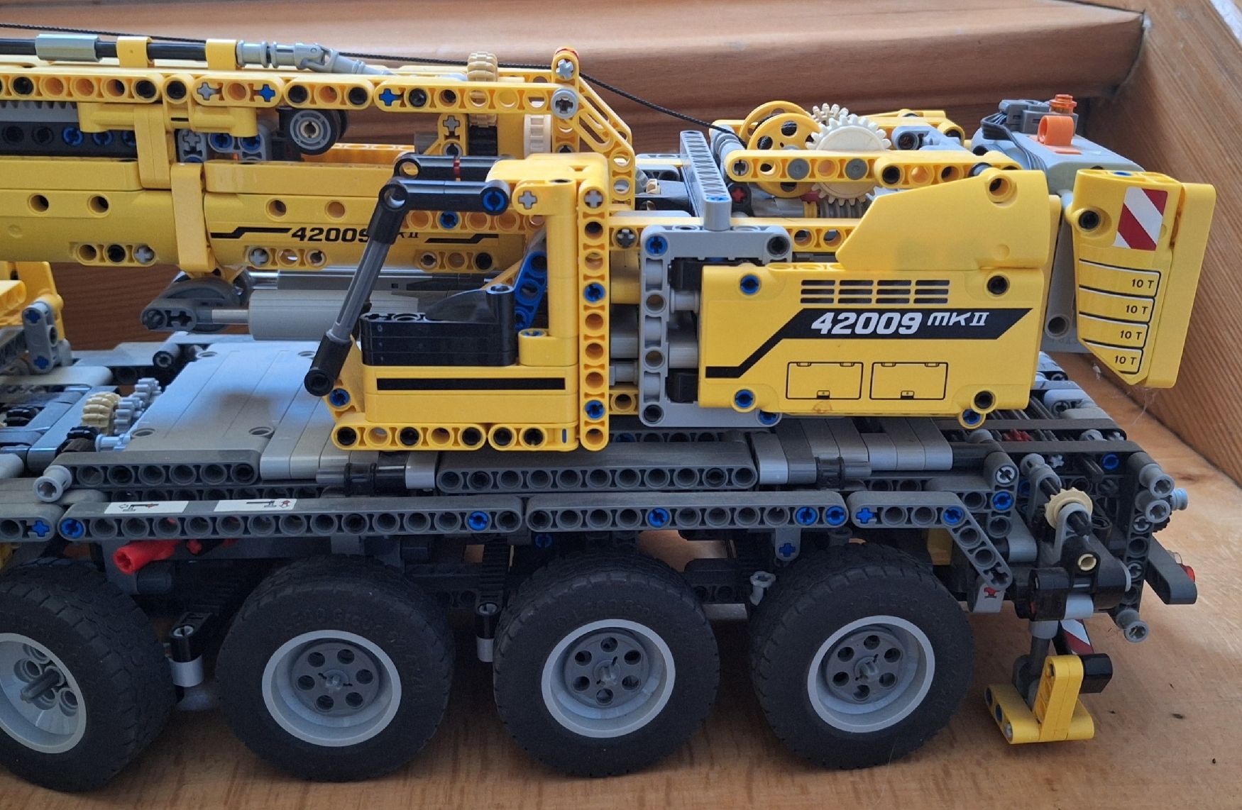 Lego Spielzeuge: Lego Technic Schwerlastkran – Gebraucht aus Winterthur von Goldpipau 8