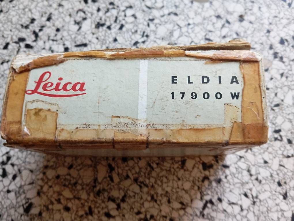 Leitz Laboratoire & Chambre noire: Leitz ELDIA Vergrösserer mit Originalverpackung. – D'occasion à Basel par Petergunn 4