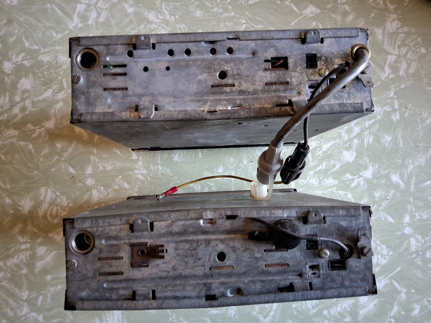 Becker Radio: Auto radio cassette BECKER Monza – Usato da La Brévine venduto da rover827 3