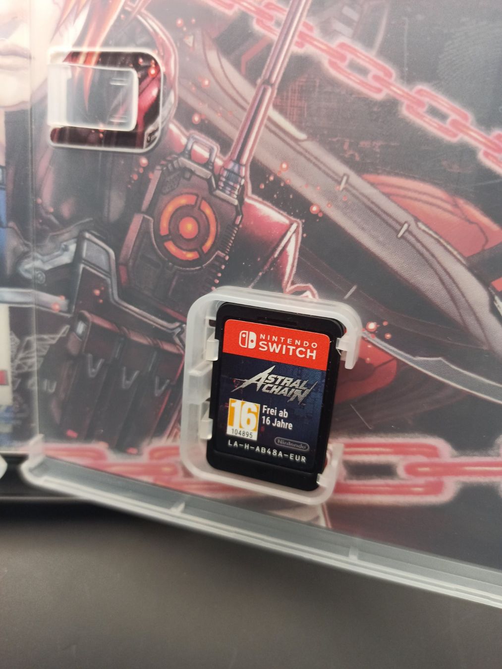 Giochi: Astral Chain - Nintendo Switch / NSW - TOP – Usato da Oberweningen venduto da mar_87mx 3