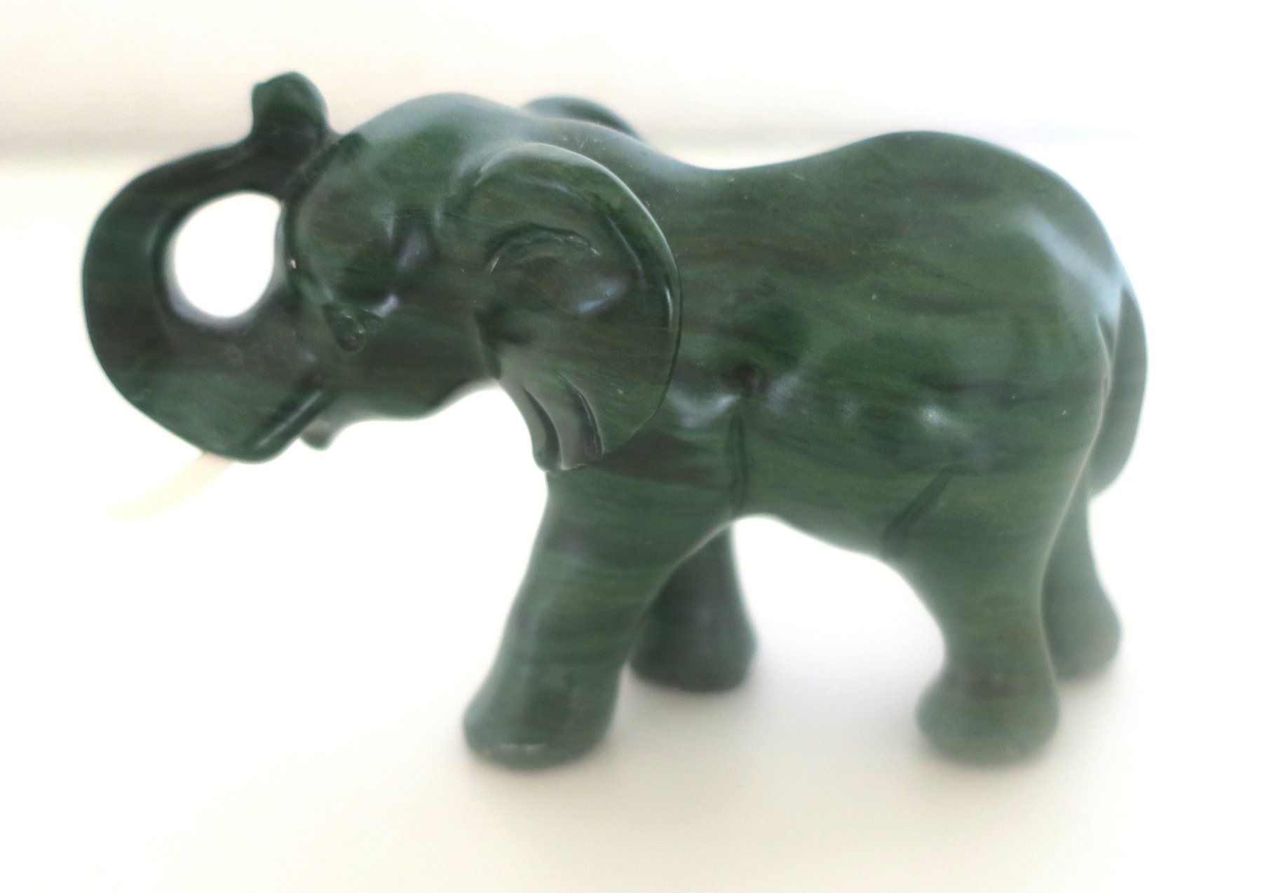 Statuette: Grosse Verdit Figur Elefant Halbedelstein – Usato da Staad SG venduto da 4bu4
