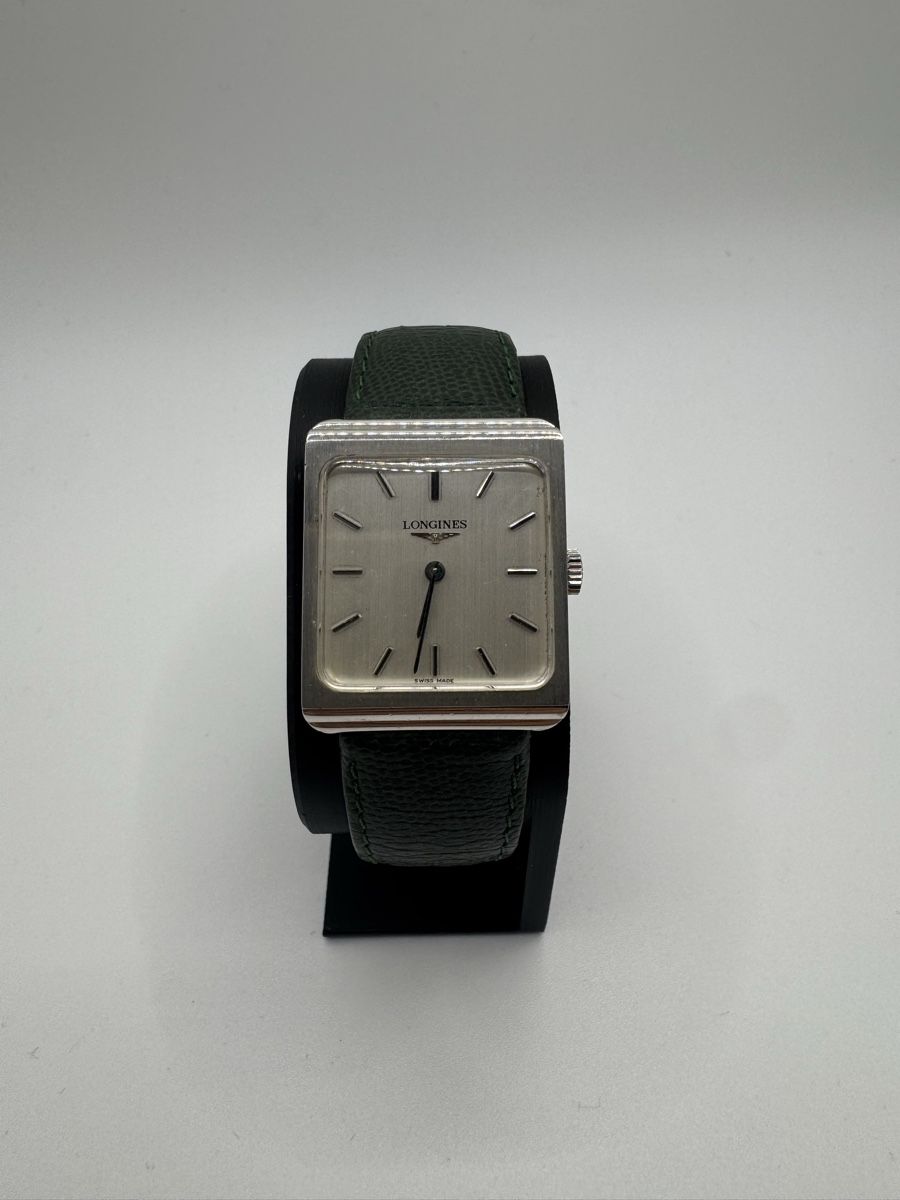 Longines Uhren: Longines Rectangular 1970er Jahre – Gebraucht aus Basel von Wolfofvintagewatches