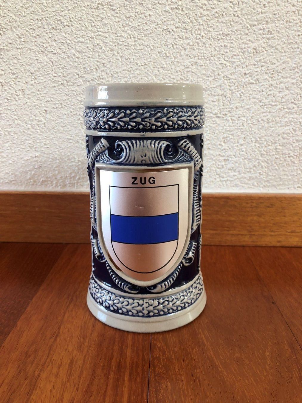 Gläser: Bierhumpen mit Zuger Wappen – Gebraucht aus Oberägeri von Calimero048 1