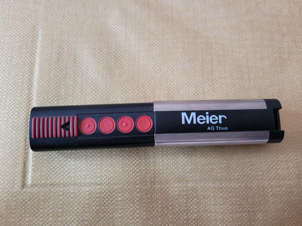 Telecomandi: Télécommande de porte de garage SOMMER TX03-868-4 Meier AG – Usato da St-Imier venduto da Talo1