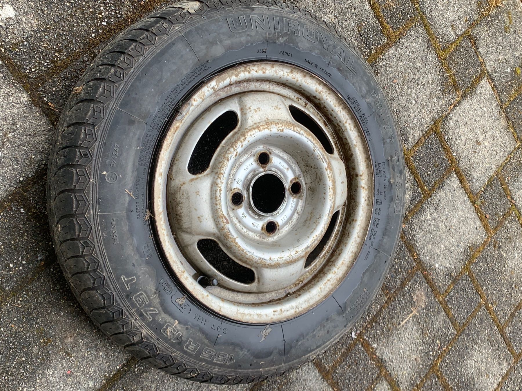 Pneumatici & Ruote complete: Rad mit Stahlfelge 155 R 13 79 T – Usato da Schweizersholz venduto da Damsli