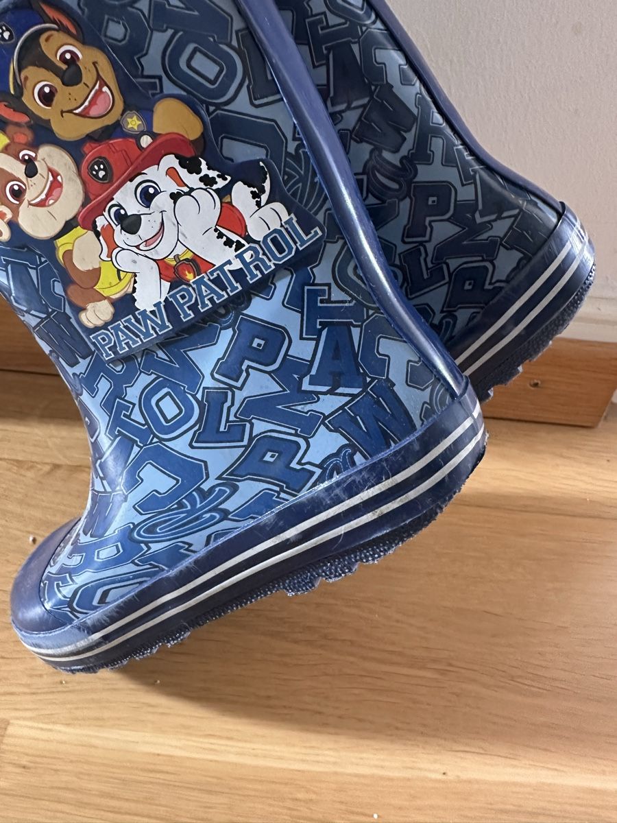 Scarpe per ragazzi: Paw Patrol Rain Boots, Size 30 – Usato da Horgen venduto da ger_2y92 5