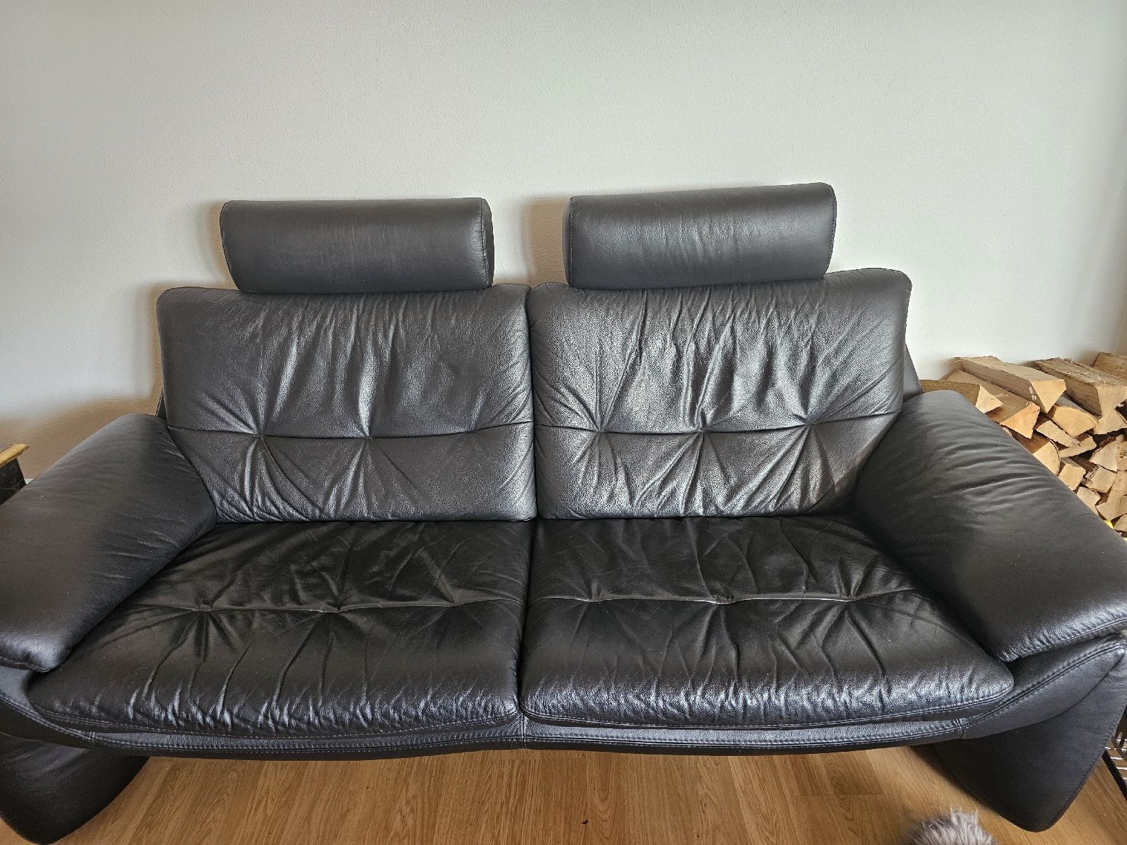 Sedie a sdraio: Echt Lederlounge mit Sessel, Sofa, Hocker – Usato da Hagendorn venduto da sar_sg52 4