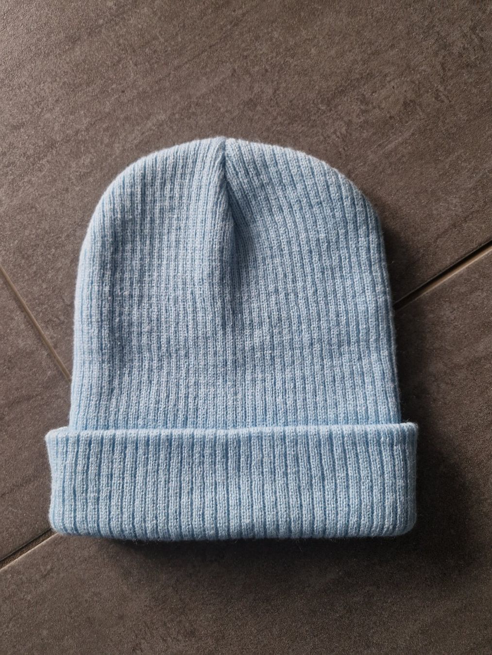 Hüte, Mützen & Caps: Müze Farbe Hellblau – Gebraucht aus Mezzovico von maemy 1