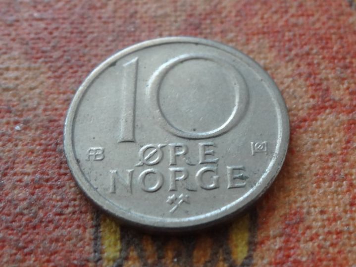 Alle Münzen: NORVEGE  10  ORE  1977  (P) – Gebraucht aus Romanel-sur-Lausanne von Swift13 1