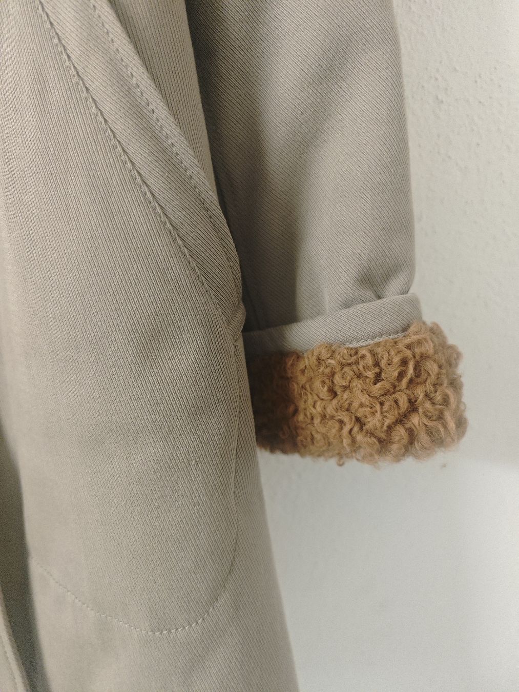 Jacken: VISVIM Howland Sheepskin Lammfell Stoff Jacke – Gebraucht aus Erlenbach ZH von nlh 1