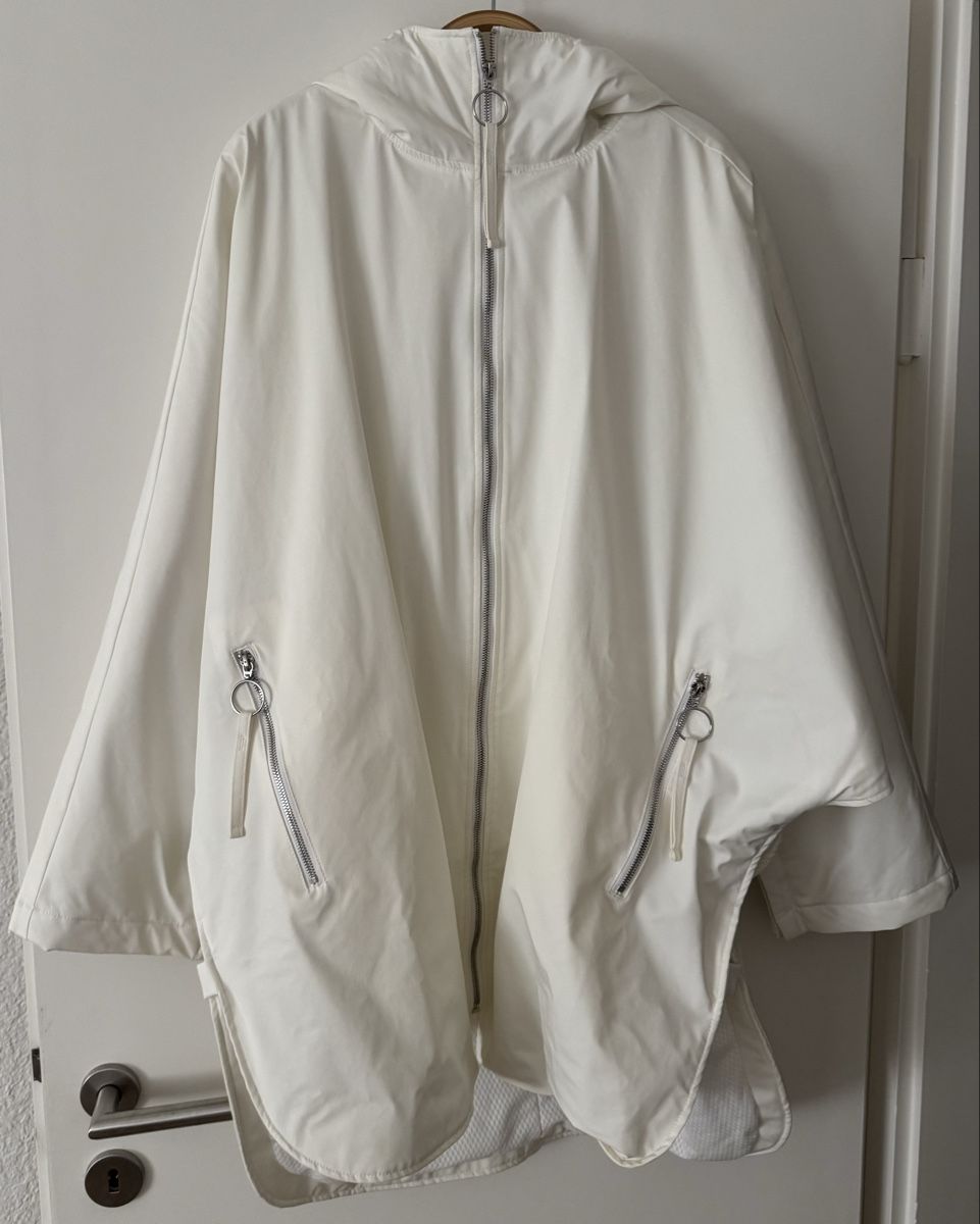 Zara Vestes: Zara White Parka Coat Gr.M – D'occasion à Uster par Coco101 1