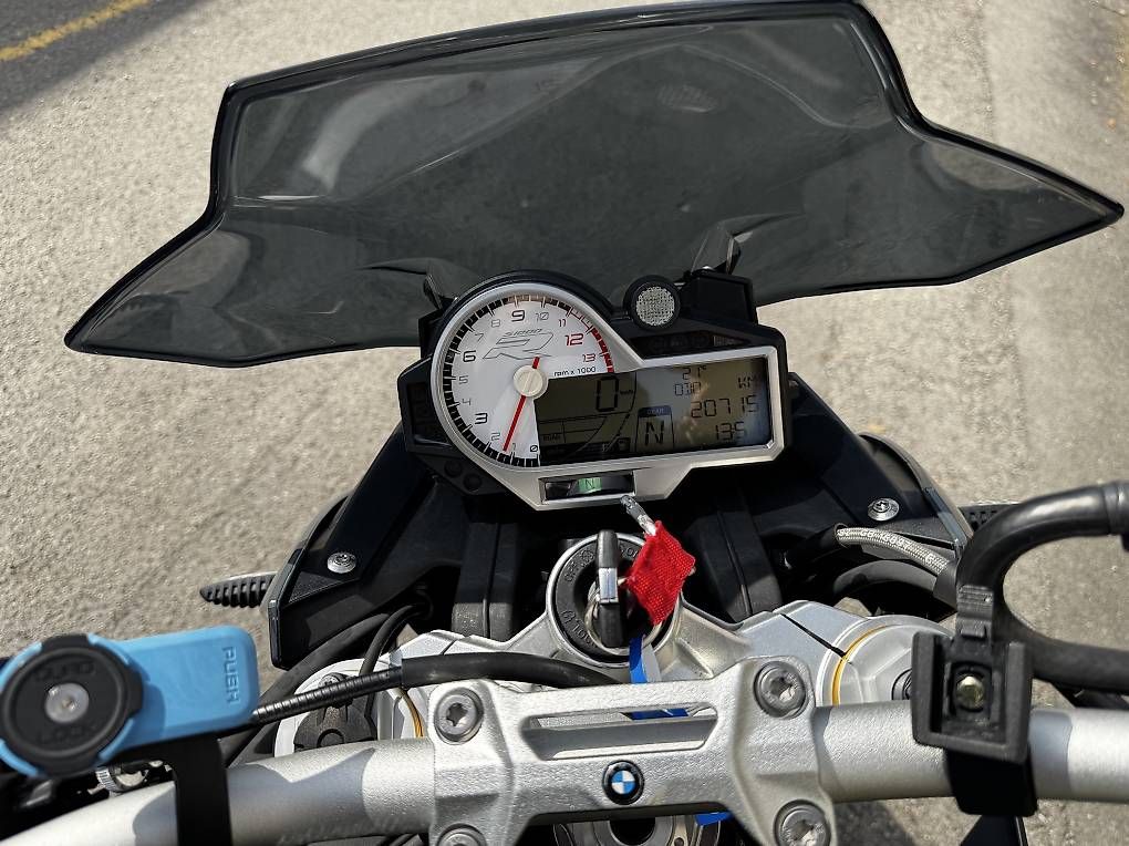 Route: BMW S1000R – D'occasion à Pully par Radhou 4