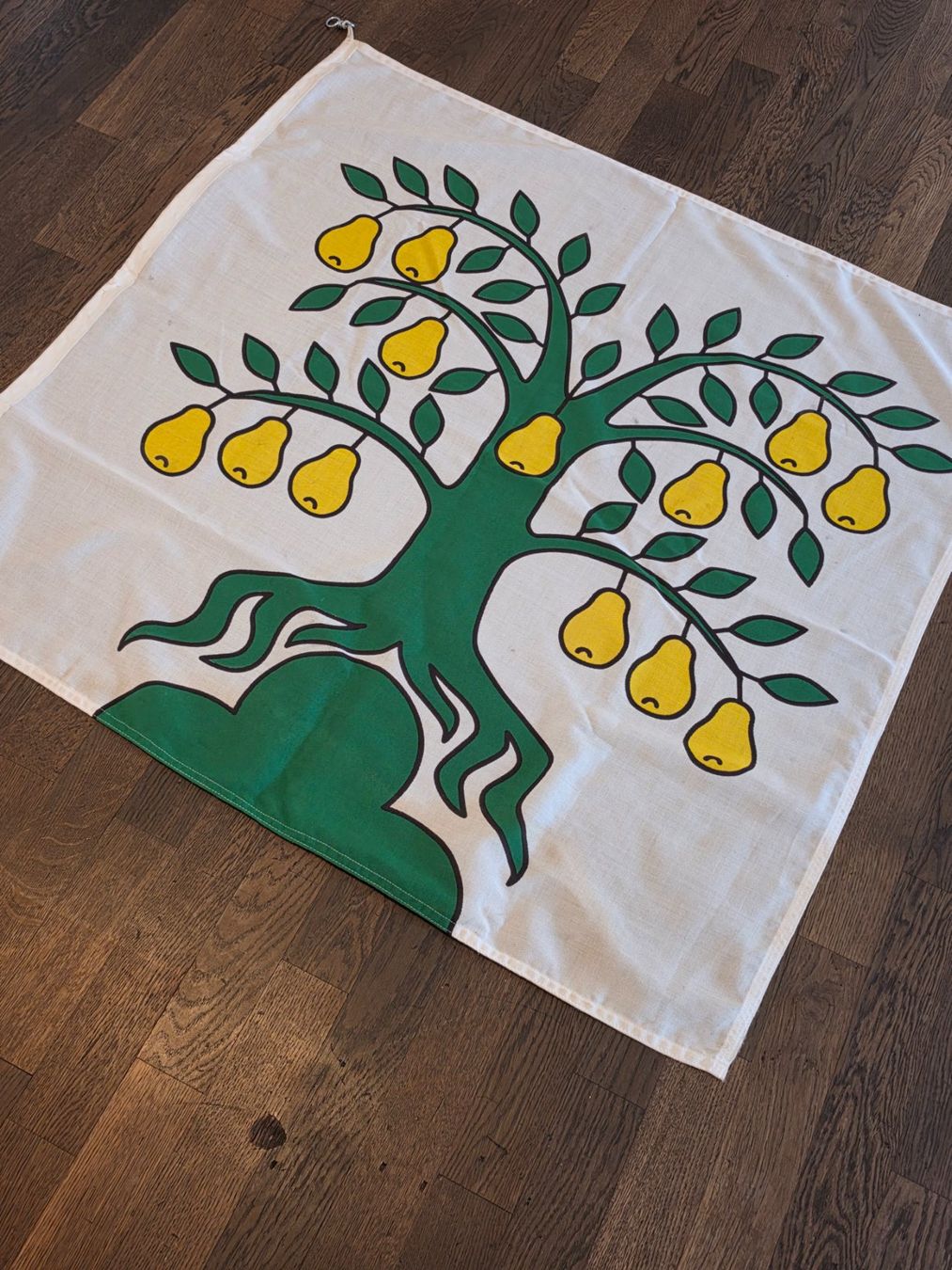 Fahnen: Fahne Oberwil-Lieli AG - Gemeindewappen Birnbaum - Textil – Gebraucht aus Birr von DisDas 1