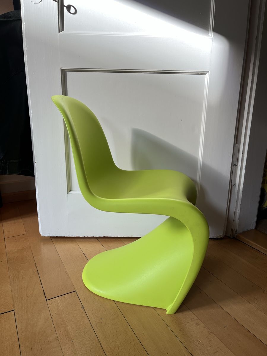 Vitra Stühle: Vitra Panton Junior Chair – Gebraucht aus Basel von and_bc5b 2