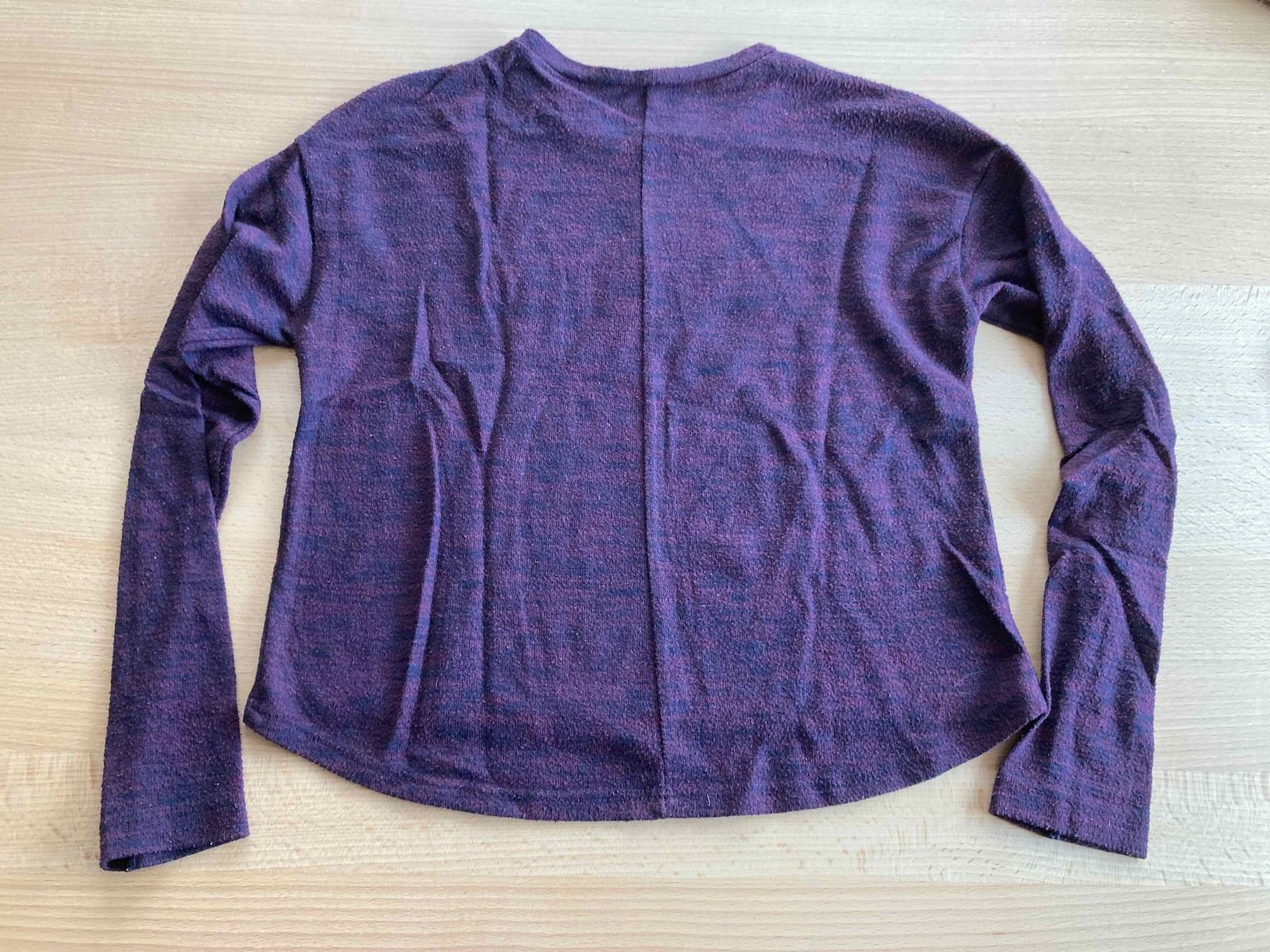 Pullover & Sweatshirts: Pullover "Hot Today" Bordeaux – Gebraucht aus Glarus von Life_Fashion_Art 1
