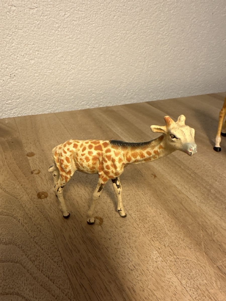 Giocattoli: Giraffen verschiedene Materialien – Usato da Thalwil venduto da mabara42 1