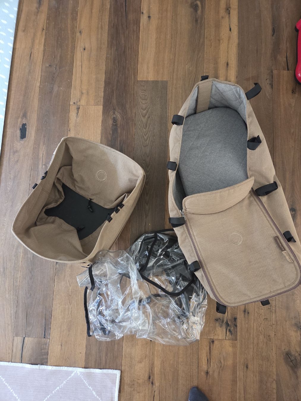 Bugaboo Kinderwagen: Bugaboo Cameleon Babywanne mit Regenverdeck und Einkaufskorb – Gebraucht aus Bäch SZ von Wundi100 1