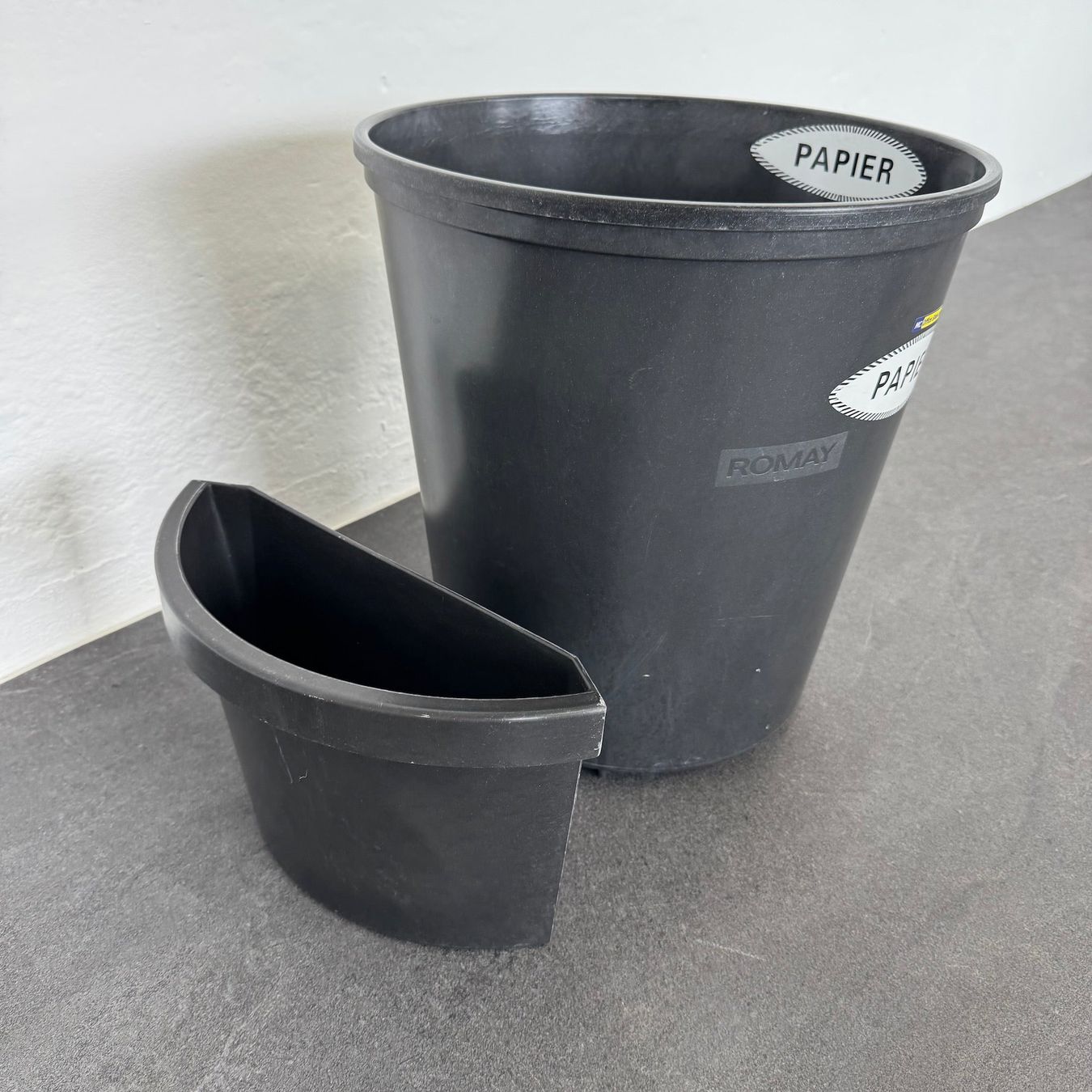 Contenitori & Simili: Romay Brandschutz Abfalleimer mit Einlagefach – Usato da Schönenwerd venduto da mcofficeshop 5