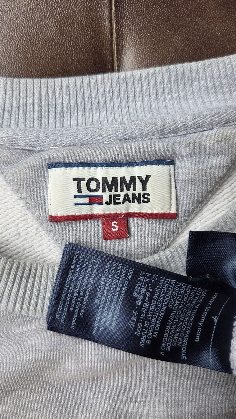 Tommy Hilfiger Pullover & Sweatshirts: Pullover von Tommy Jeans in S – Neu (gemäss Beschreibung) aus Kreuzlingen von MeinKleinesAtelier 3