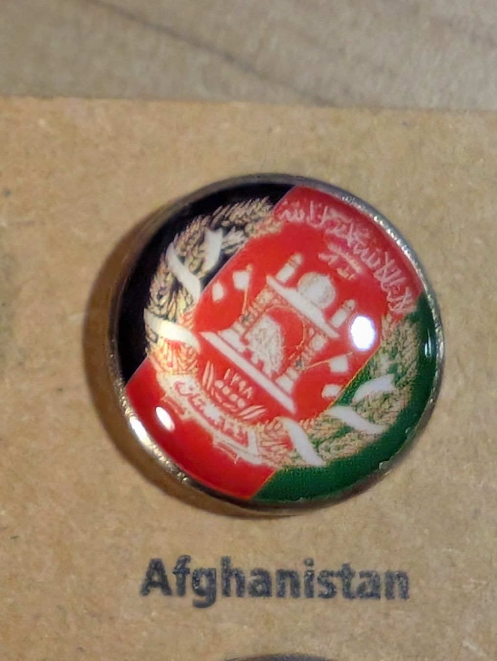 Plaquettes & Badges: Ansteckpin LW: Länderwappen – D'occasion à Oppligen par Pin-Fall-Shop