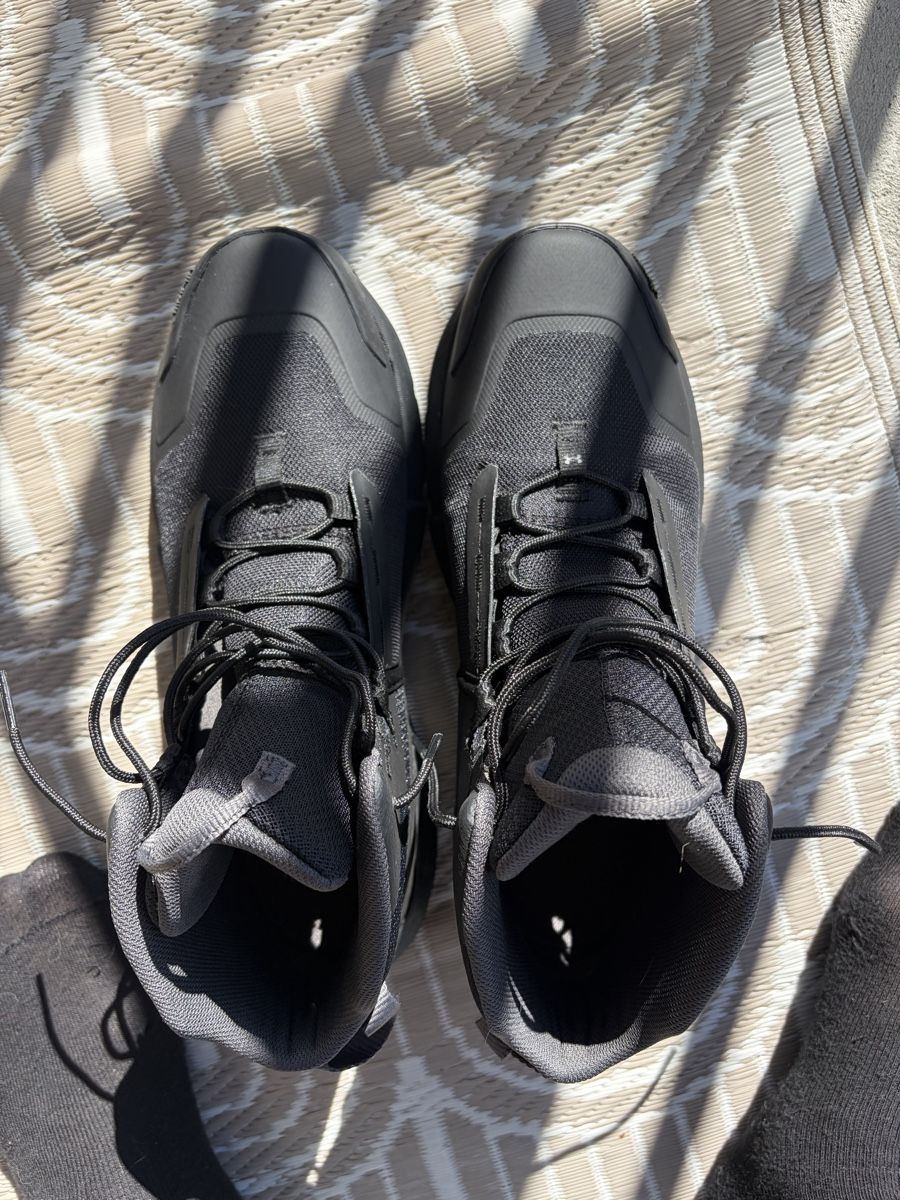 Under Armour Chaussures hommes: Under Armour Schuhe gr. 45.5 – Neuf (Voir description) à Oftringen par ays_bj2n 3