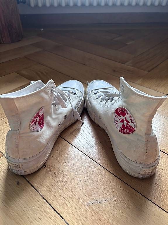 Converse Scarpe da donna: Weisse Converse mit Plateausohle Gr. 39.5 – Usato da Bern venduto da viddra 2