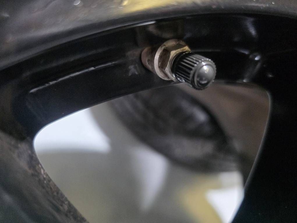 Porsche Pneumatici & Ruote complete: Original Porsche Panamera 970  Winterräder – Usato da Rümlang venduto da AZAutozubehor 7