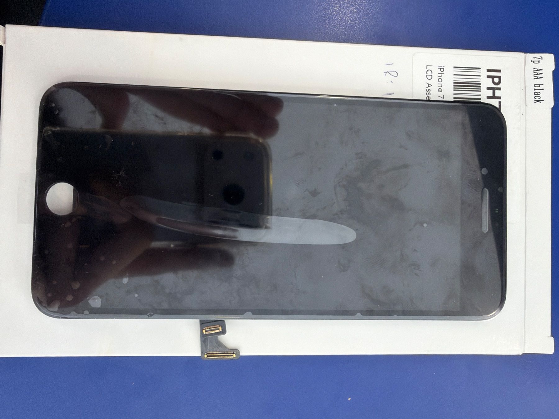 Apple Monitor: iPhone 7+ Display Ersatzteil Schwarz – Nuovo e nell'imballaggio originale da Aarau venduto da RAMESTORE