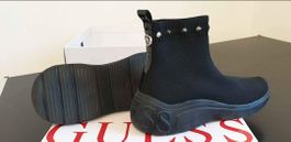 GUESS SNEAKER AUS STRICKGEWEBE