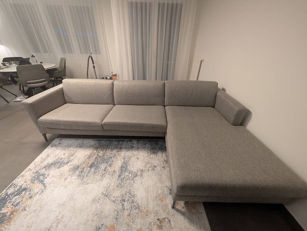 Livique Divani: Graues Ecksofa – Usato da Maisprach venduto da mic_dzp6