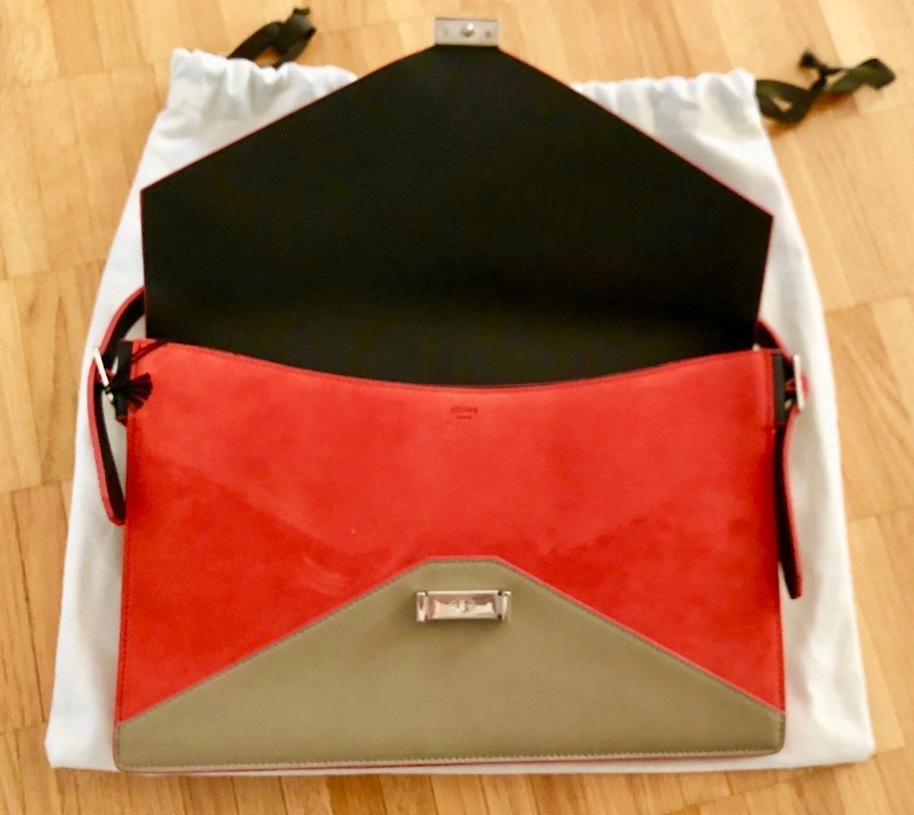 Celine Taschen für Damen: NEUE - CELINE Diamond Envelope Tricolor Bag – Neu und originalverpackt aus Zurich von MX1000 2