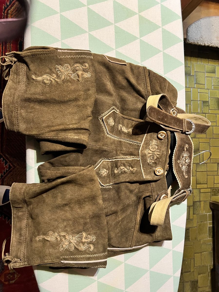 Costumi: Damen Lederhose – Usato da Oerlingen venduto da Lucaphil01 6