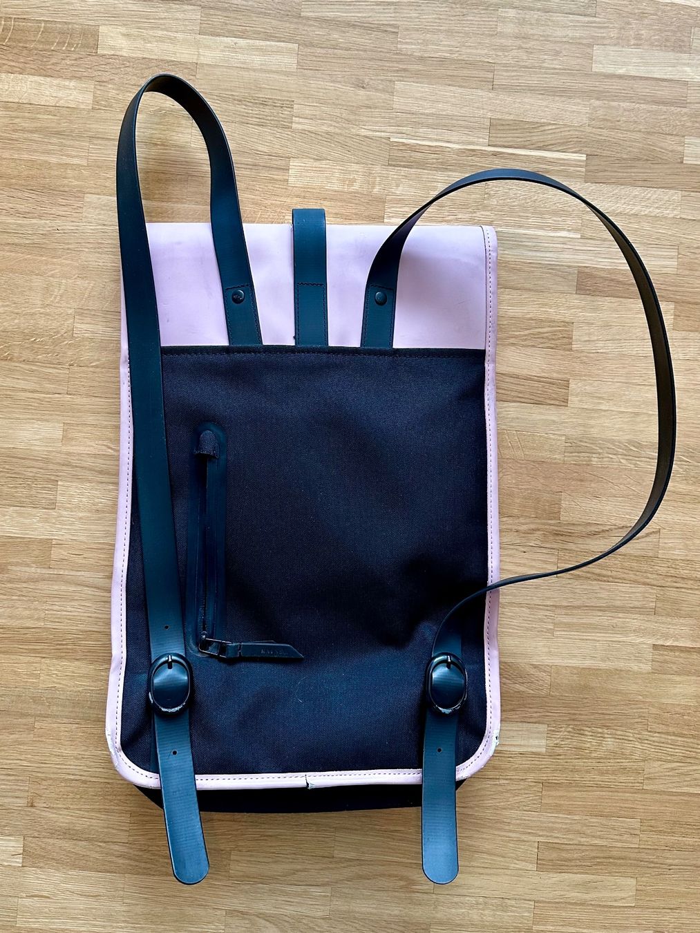 Rains Zaini: Rains Rucksack Mini  in rosa – Usato da Luzern venduto da iwan_91 1