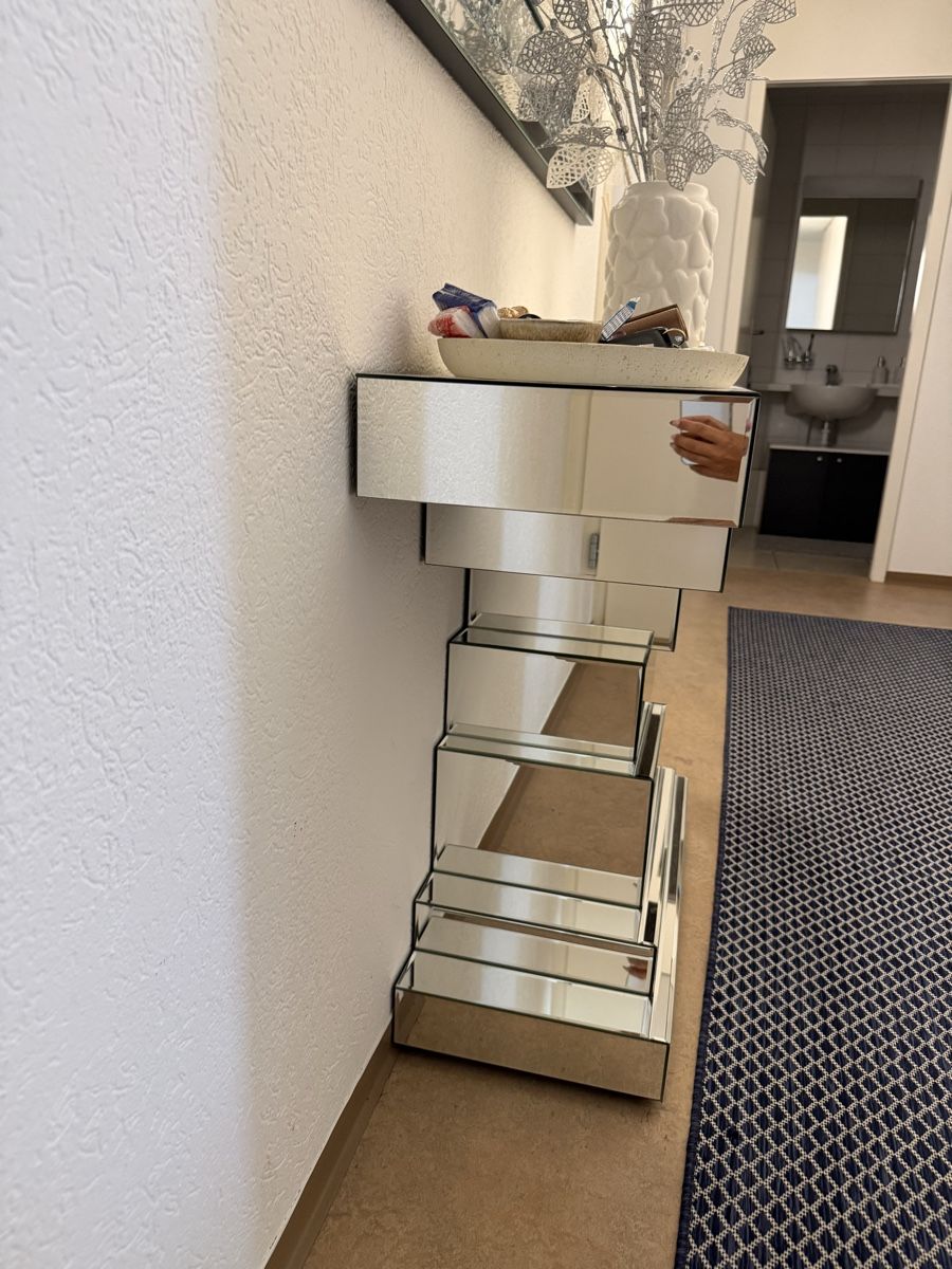Tische: Spiegel Konsole – Gebraucht aus Horgen von Melosita0 2