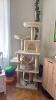 Grosser Kratzbaum, beige, gebraucht in Top Zustand