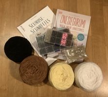 Amigurumi Häkel Set mit Büchern, Sicherheitsaugen, Chenille