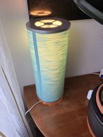 Hübsche blaue Lampe
