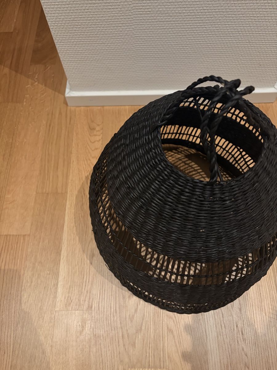 Ikea Lampadari & plafoniere: Lampe Korb schwarz  – Usato da Zürich venduto da Sandraastoll 2