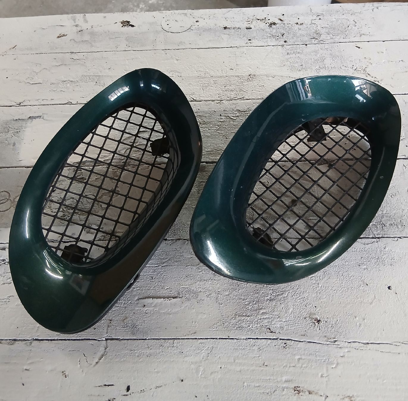 MG Alle Autoersatzteile: Grille latérale MG MGF  – Gebraucht aus la heutte von Auto-stock