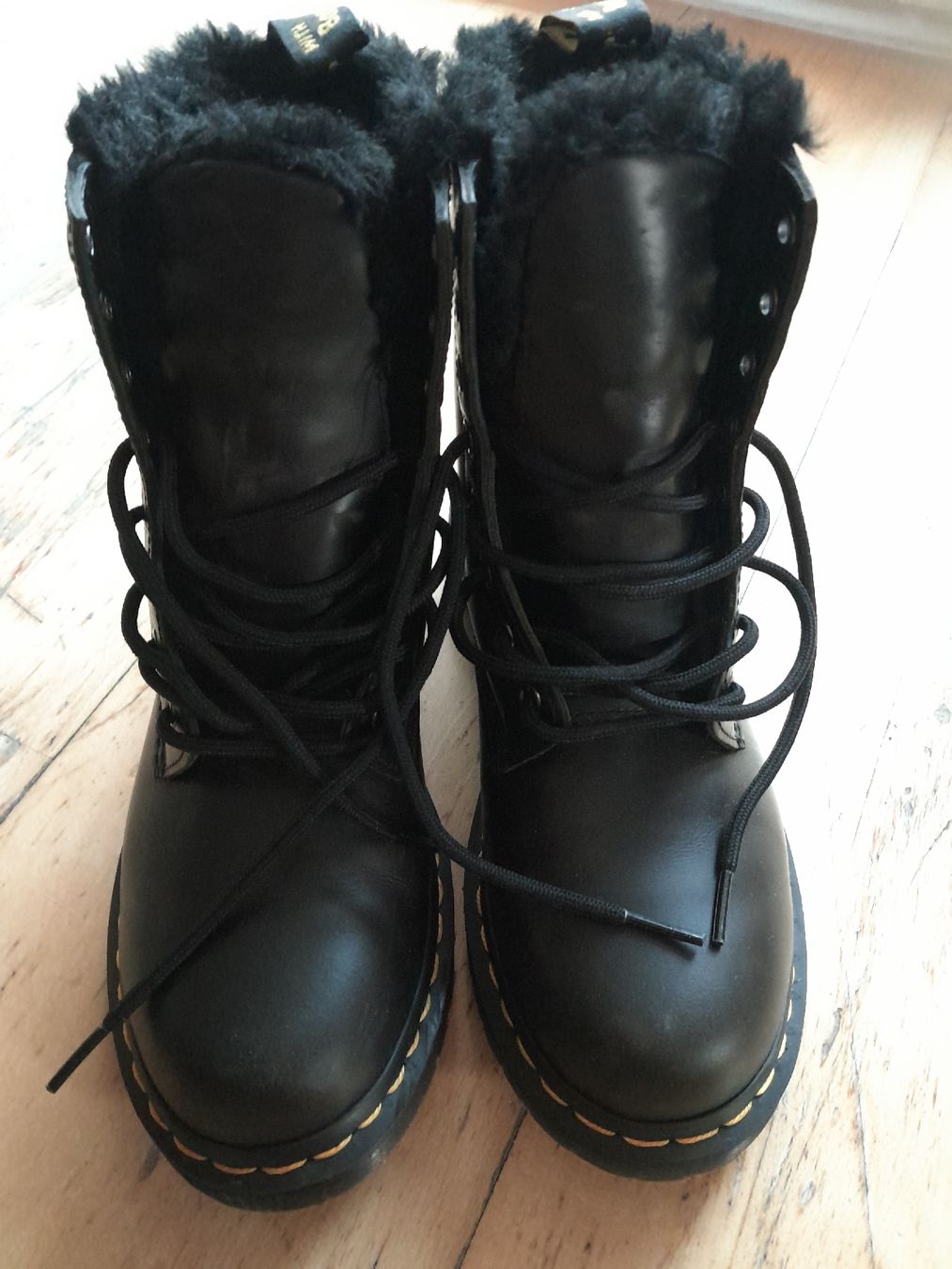 Dr. Martens Scarpe da donna: Dr.Martens Winterstiefel Gr.38 – Nuovo (secondo la descrizione) da steffisburg venduto da nataliaj 2
